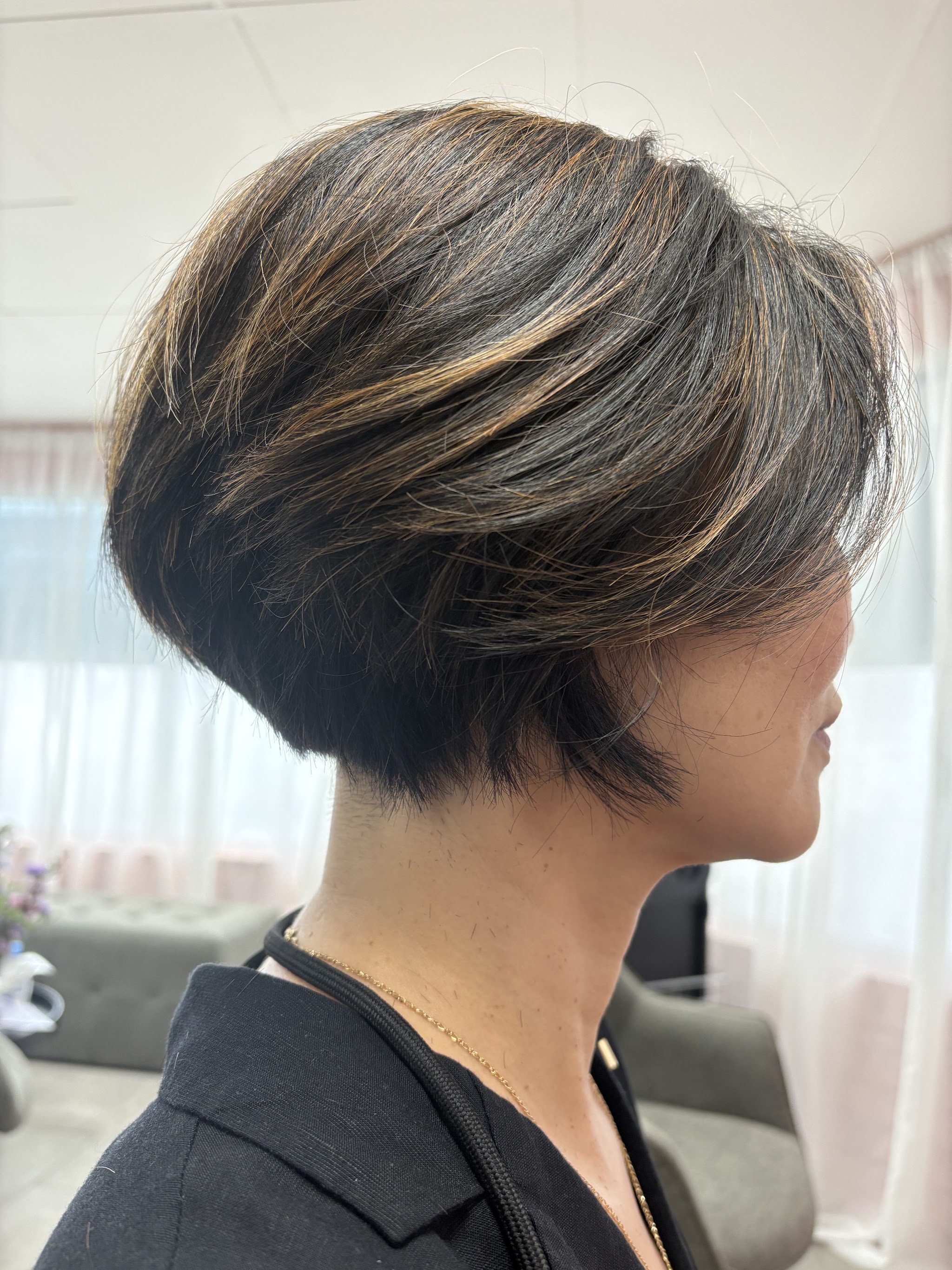 Stacked bob